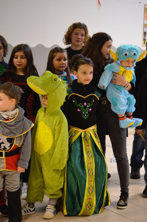 Fêtons la carnaval ! Fêtons la carnaval !